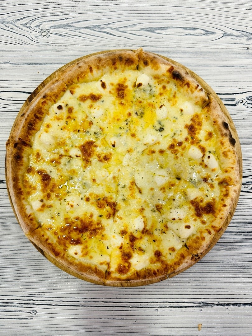 Пицца 5 сыров